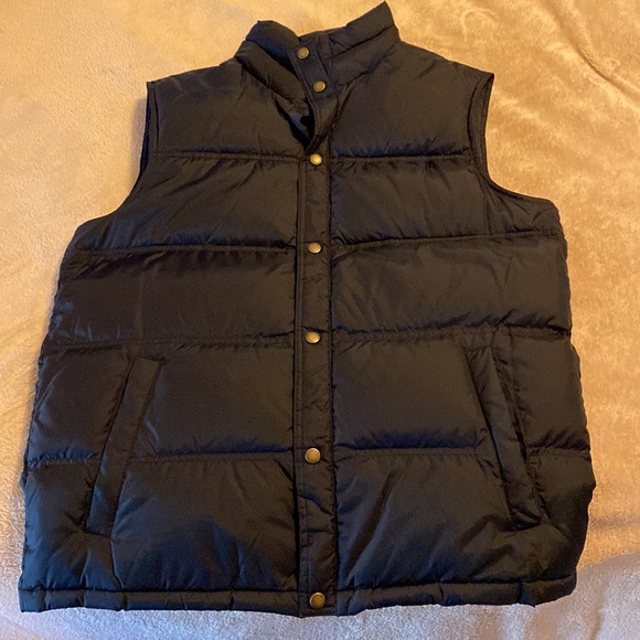 Black Lands’ End puffer vest - Picture 2 of 5